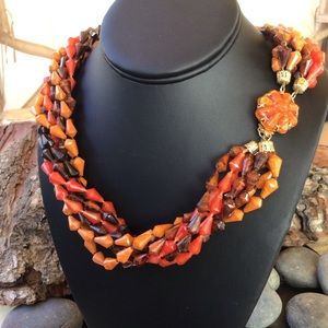 1970s torsade necklace in autumn colors. Gorgeous!